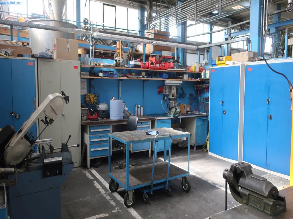 Maschinen und technische Anlagen aus dem Bereich Kunststoffspritzguss (1600 - 23000 kN)-2