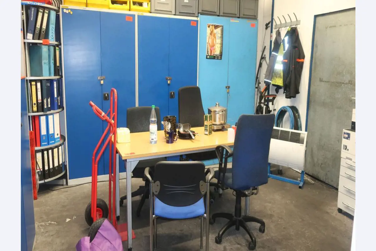 Máquinas y equipos técnicos en el ámbito del moldeo por inyección de plásticos (1600 - 23000 kN)-3