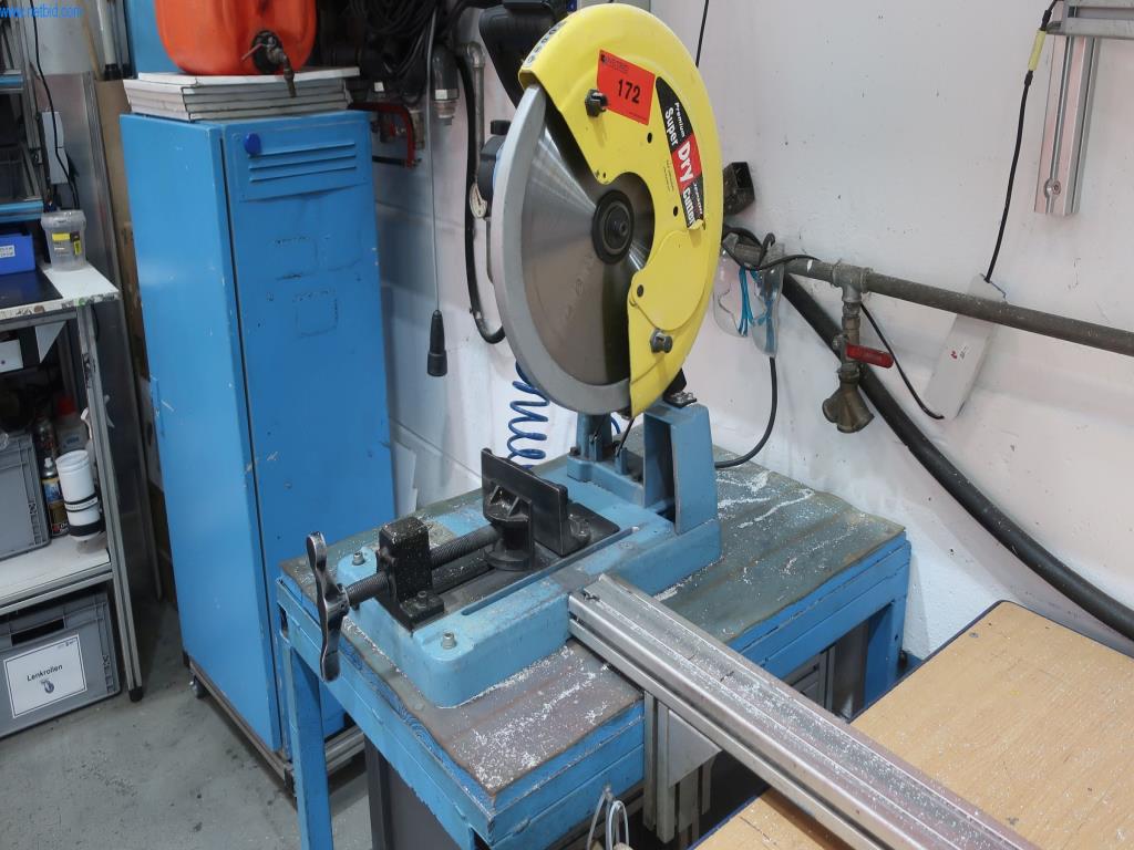 Maschinen und technische Anlagen aus dem Bereich Kunststoffspritzguss (1600 - 23000 kN)-1