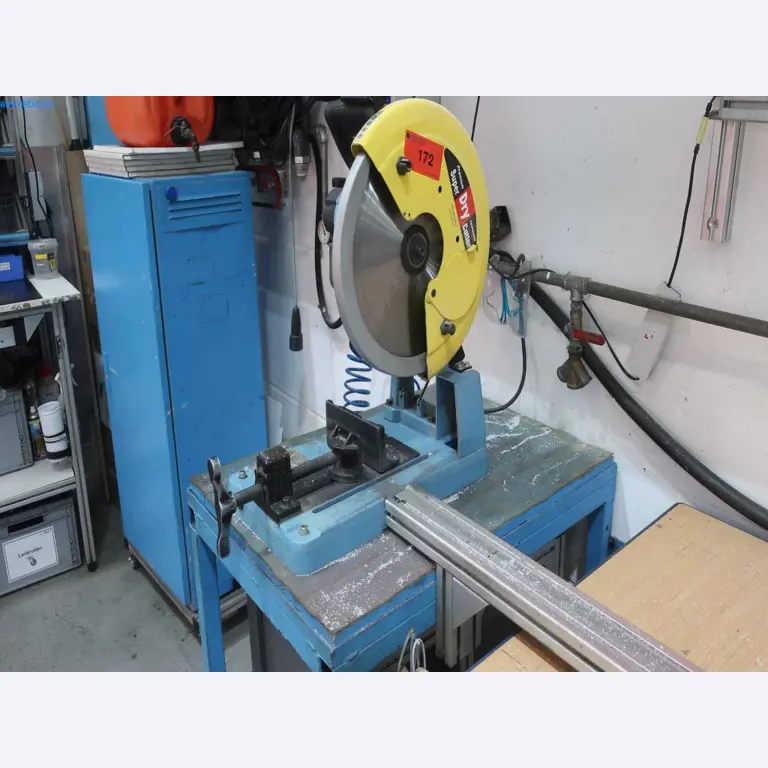 Máquinas y equipos técnicos en el ámbito del moldeo por inyección de plásticos (1600 - 23000 kN)-1