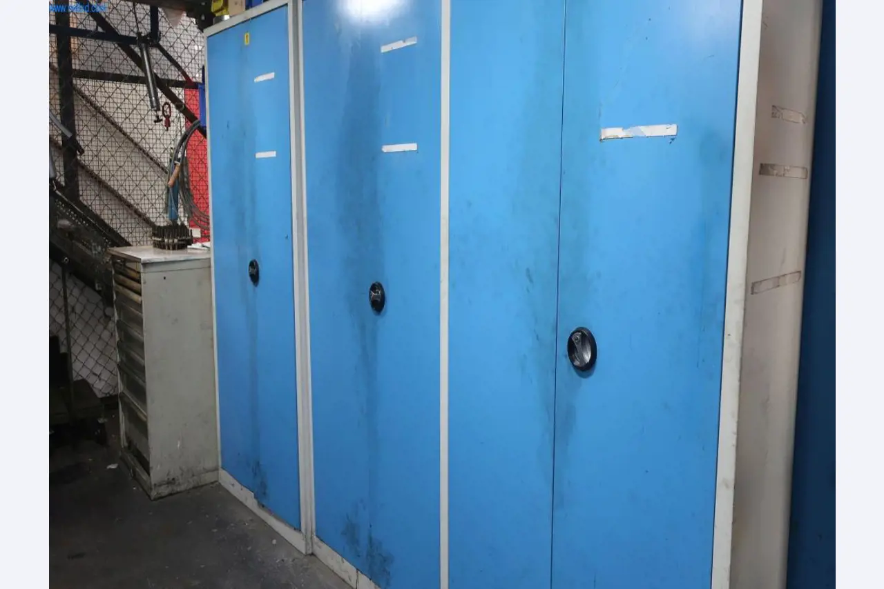 Máquinas y equipos técnicos en el ámbito del moldeo por inyección de plásticos (1600 - 23000 kN)-3