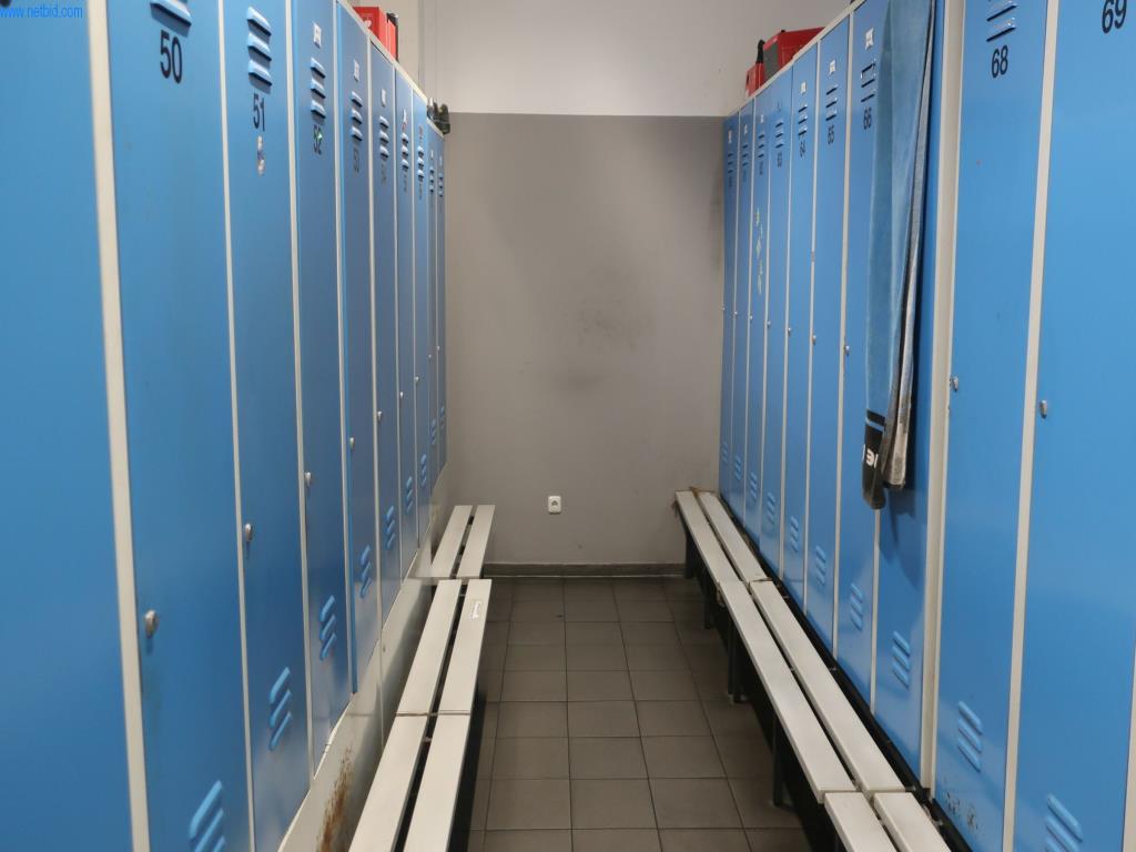 Maschinen und technische Anlagen aus dem Bereich Kunststoffspritzguss (1600 - 23000 kN)-1