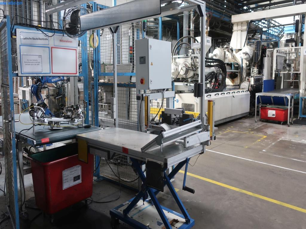 Máquinas y equipos técnicos en el ámbito del moldeo por inyección de plásticos (1600 - 23000 kN)-1