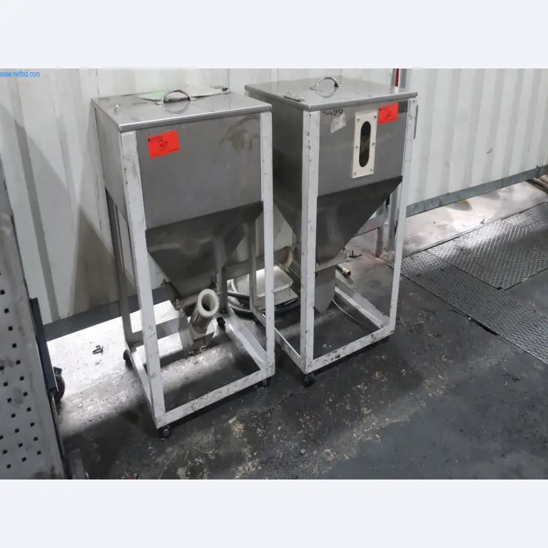 Máquinas y equipos técnicos en el ámbito del moldeo por inyección de plásticos (1600 - 23000 kN)-1