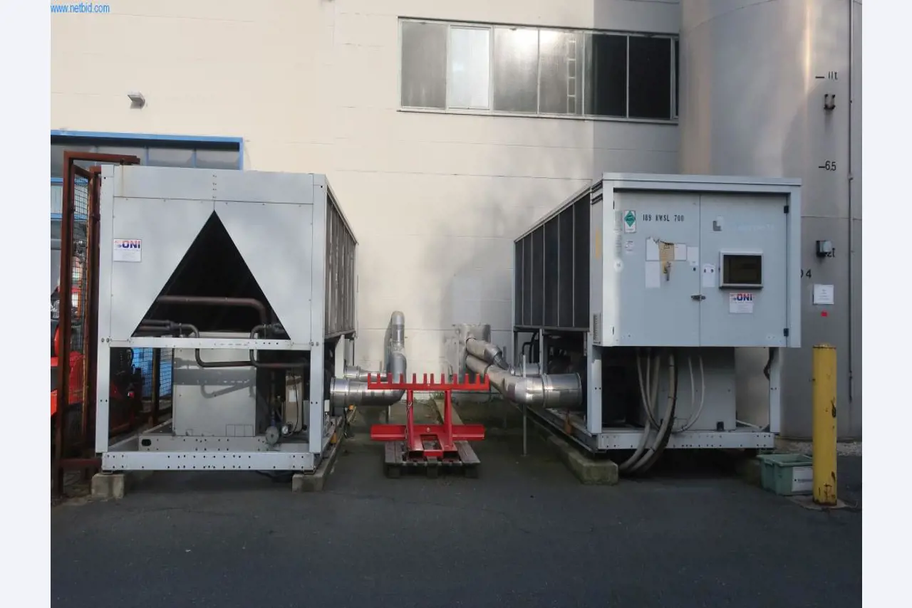 Máquinas y equipos técnicos en el ámbito del moldeo por inyección de plásticos (1600 - 23000 kN)-2