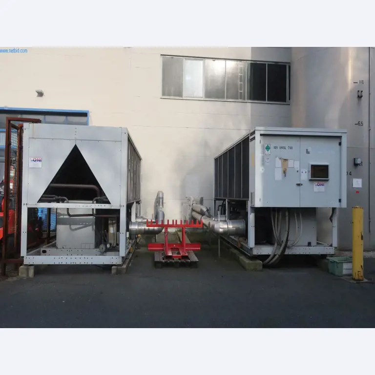 Máquinas y equipos técnicos en el ámbito del moldeo por inyección de plásticos (1600 - 23000 kN)-2