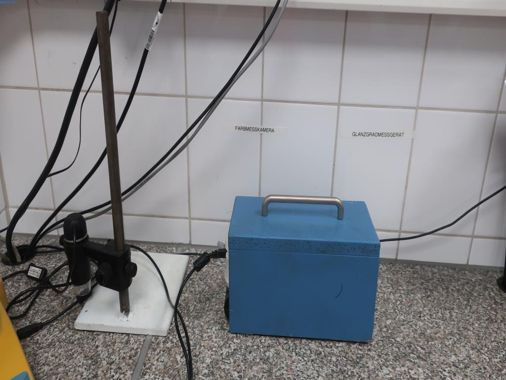 Maschinen und technische Anlagen aus dem Bereich Kunststoffspritzguss (1600 - 23000 kN)-2