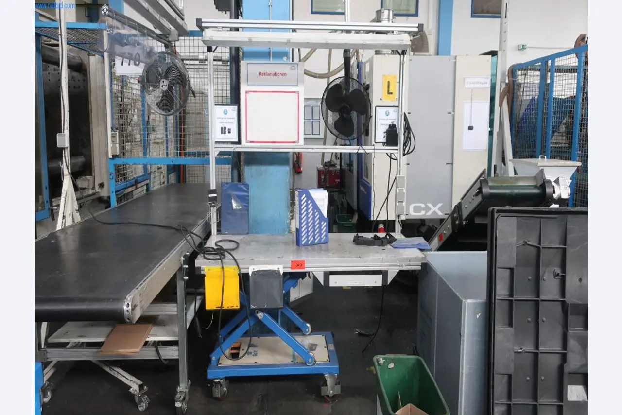 Stroji in tehnična oprema na področju brizganja plastike (1600 - 23000 kN)-1