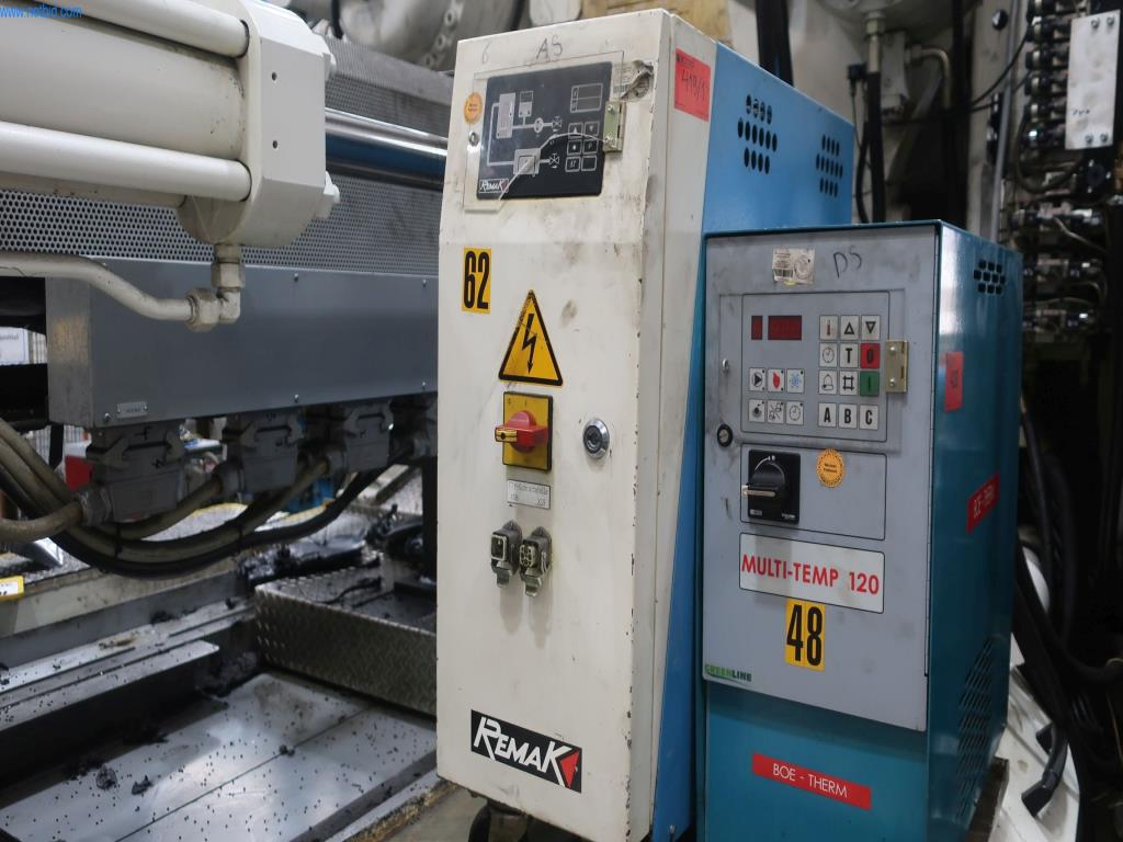 Máquinas y equipos técnicos en el ámbito del moldeo por inyección de plásticos (1600 - 23000 kN)-1