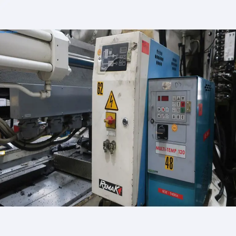 Máquinas y equipos técnicos en el ámbito del moldeo por inyección de plásticos (1600 - 23000 kN)-1