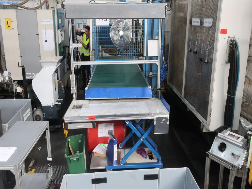 Stroje a technická zařízení v oblasti vstřikování plastů (1600 - 23000 kN)-1