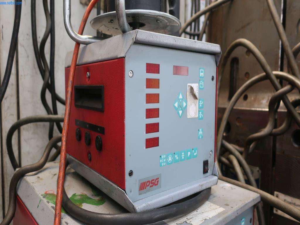 Máquinas y equipos técnicos en el ámbito del moldeo por inyección de plásticos (1600 - 23000 kN)-1