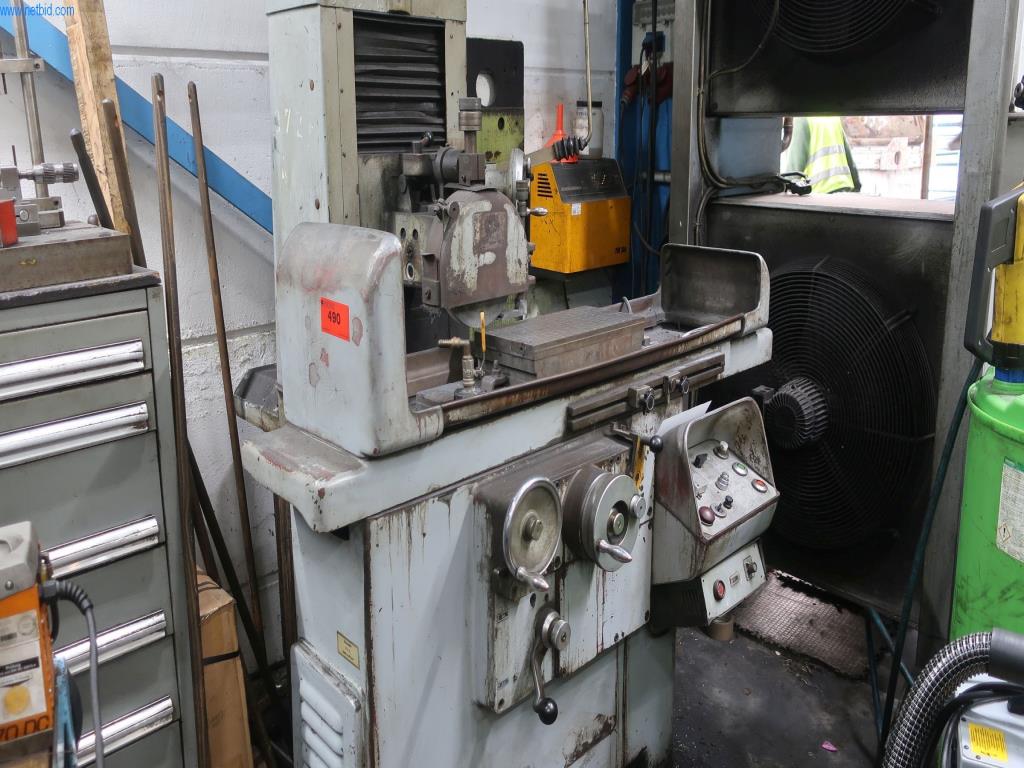 Stroje a technická zařízení v oblasti vstřikování plastů (1600 - 23000 kN)-1