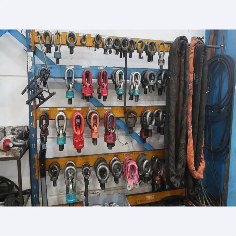 Máquinas y equipos técnicos en el ámbito del moldeo por inyección de plásticos (1600 - 23000 kN)-1