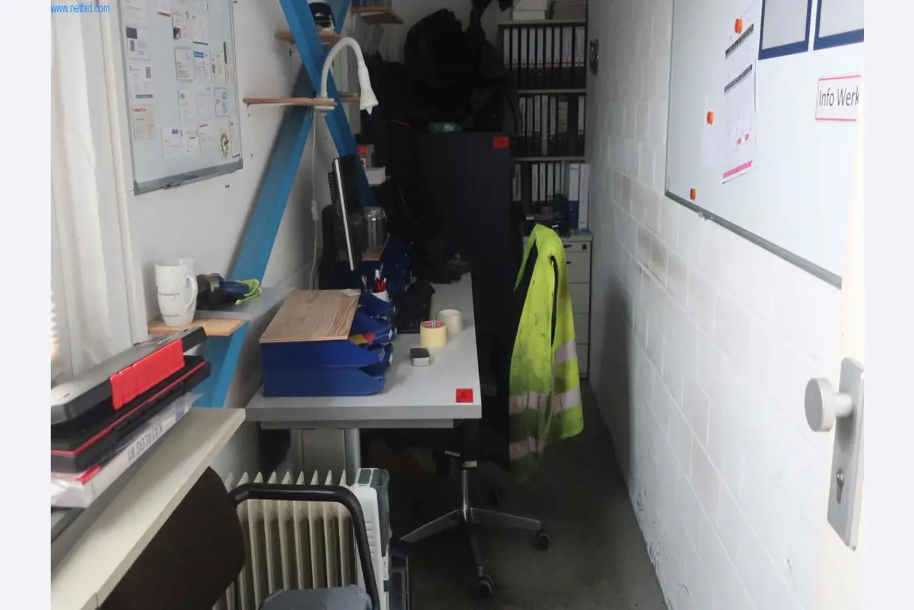 Maschinen und technische Anlagen aus dem Bereich Kunststoffspritzguss (1600 - 23000 kN)-1