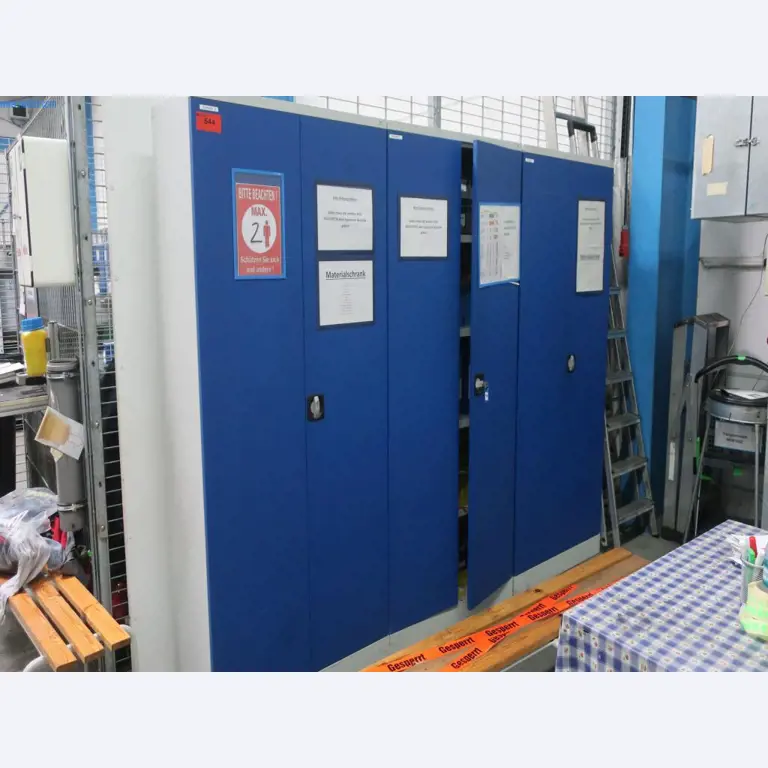 Máquinas y equipos técnicos en el ámbito del moldeo por inyección de plásticos (1600 - 23000 kN)-1