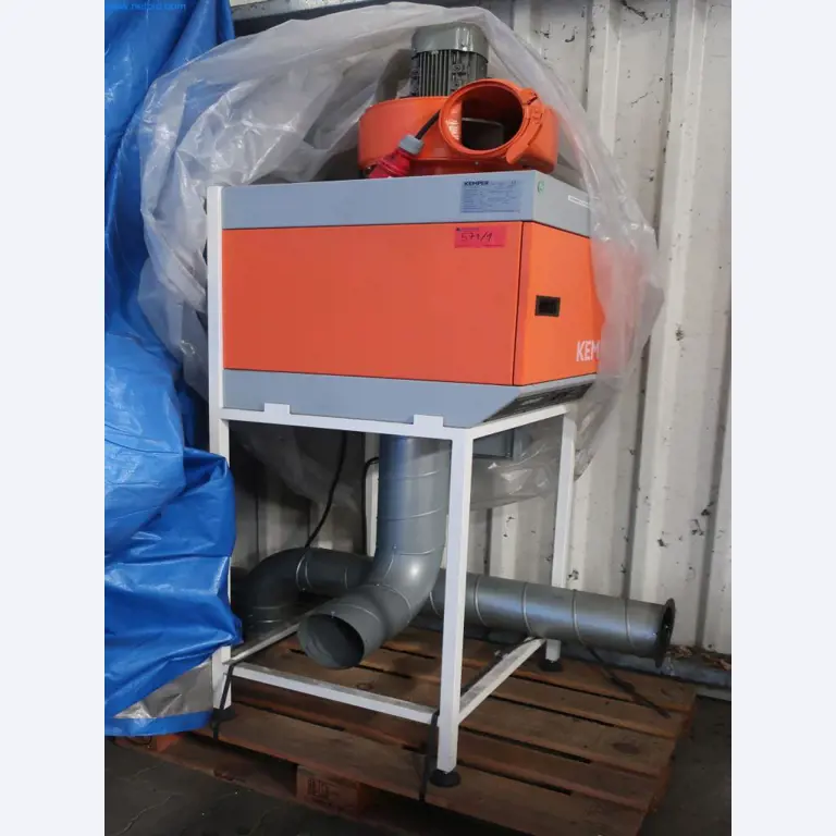 Stroji in tehnična oprema na področju brizganja plastike (1600 - 23000 kN)-1