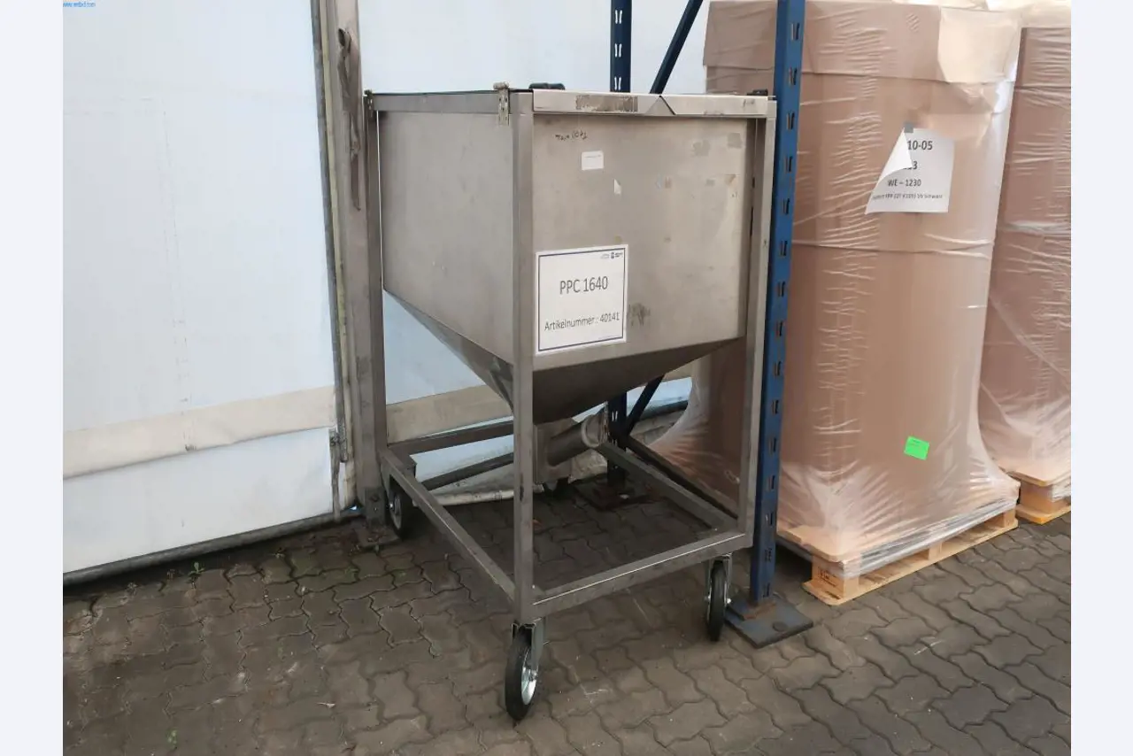 Máquinas y equipos técnicos en el ámbito del moldeo por inyección de plásticos (1600 - 23000 kN)-1