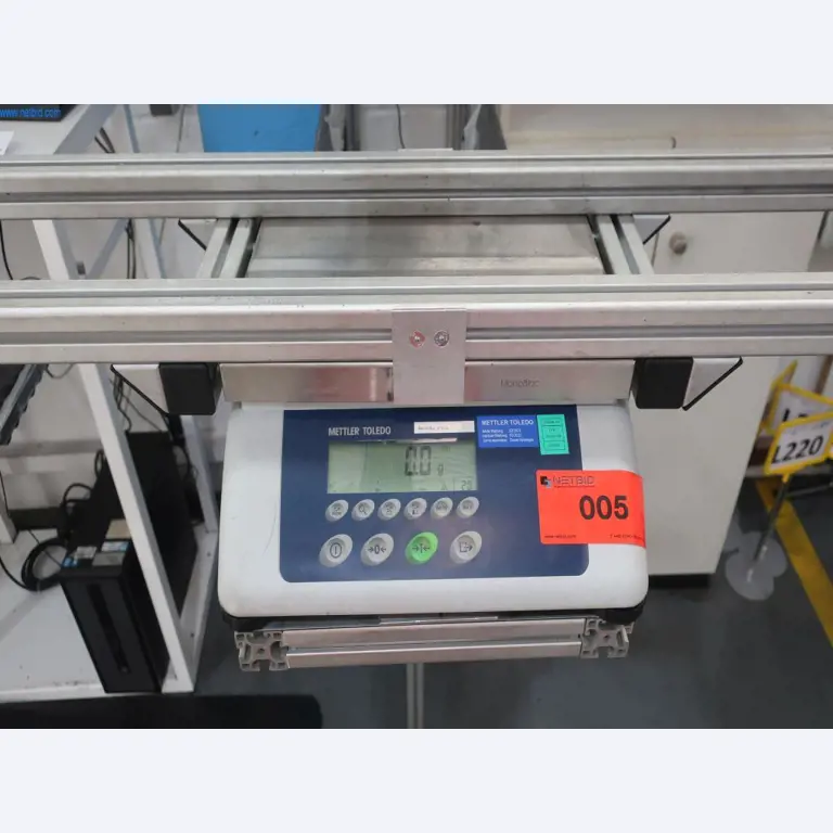 Máquinas y equipos técnicos en el ámbito del moldeo por inyección de plásticos (1600 - 23000 kN)-1