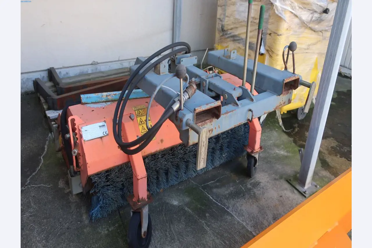 Maschinen und technische Anlagen aus dem Bereich Kunststoffspritzguss (1600 - 23000 kN)-1