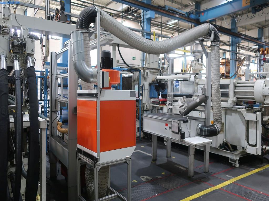 Máquinas y equipos técnicos en el ámbito del moldeo por inyección de plásticos (1600 - 23000 kN)-1