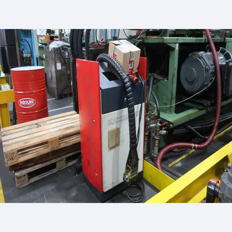 Stroje a technická zařízení v oblasti vstřikování plastů (1600 - 23000 kN)-1