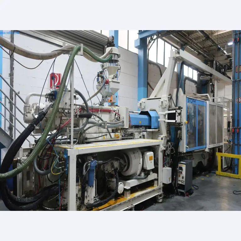 Máquinas y equipos técnicos en el ámbito del moldeo por inyección de plásticos (1600 - 23000 kN)-2