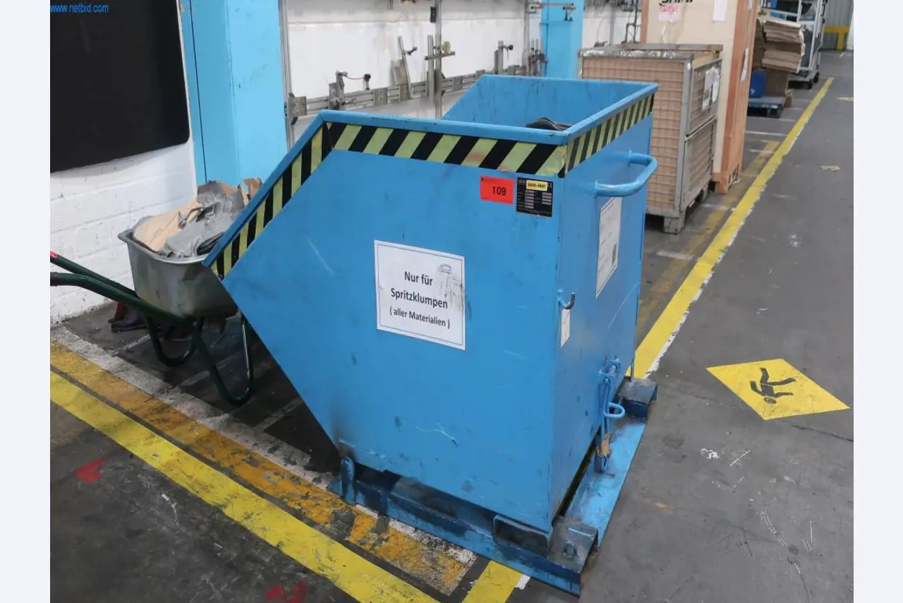 Máquinas y equipos técnicos en el ámbito del moldeo por inyección de plásticos (1600 - 23000 kN)-1