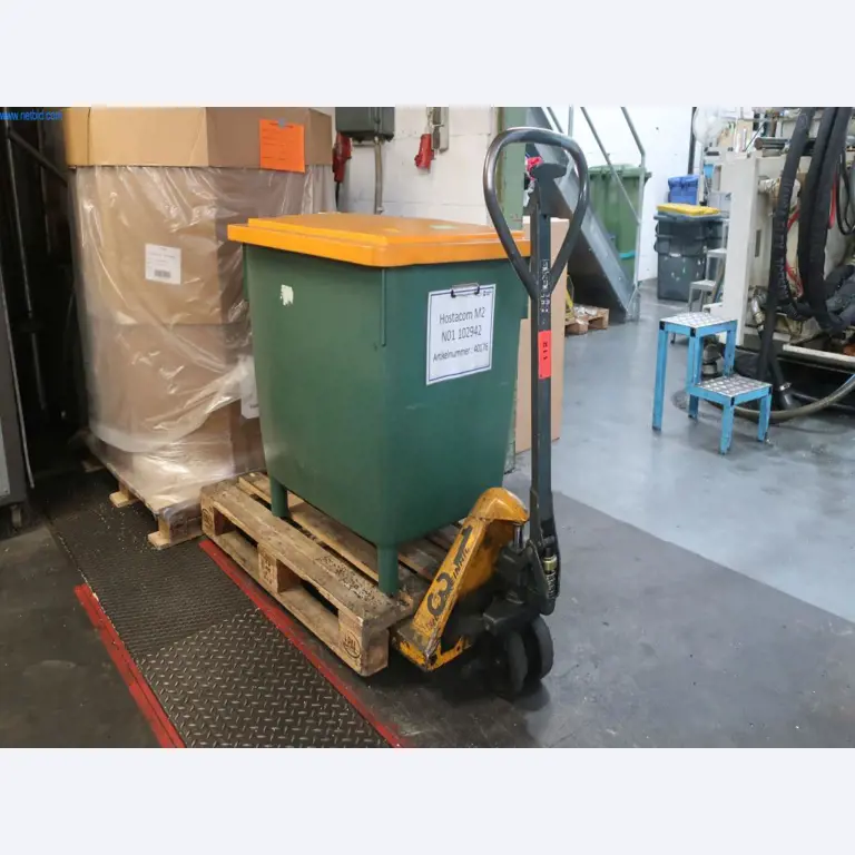 Maschinen und technische Anlagen aus dem Bereich Kunststoffspritzguss (1600 - 23000 kN)-1