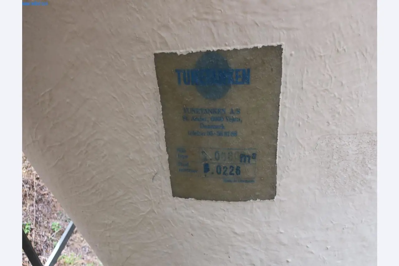 Stroji in tehnična oprema na področju brizganja plastike (1600 - 23000 kN)-3
