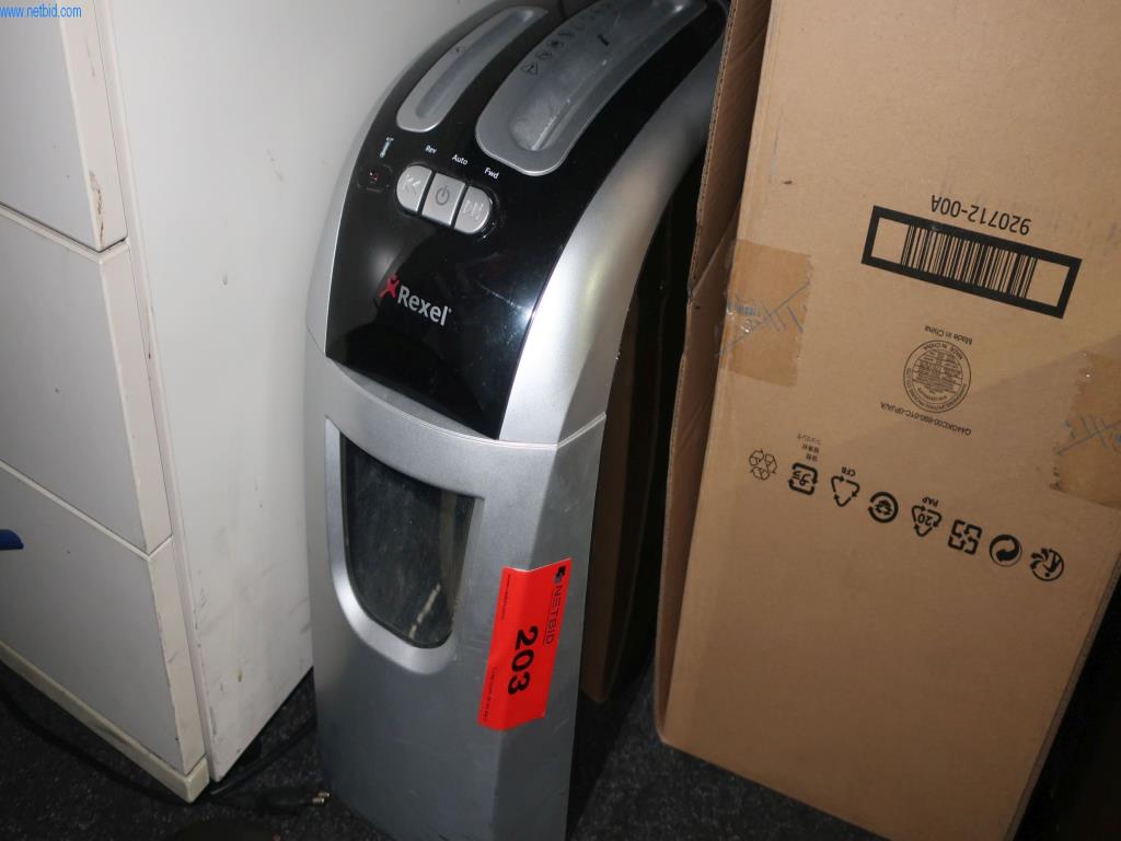 Maschinen und technische Anlagen aus dem Bereich Kunststoffspritzguss (1600 - 23000 kN)-1