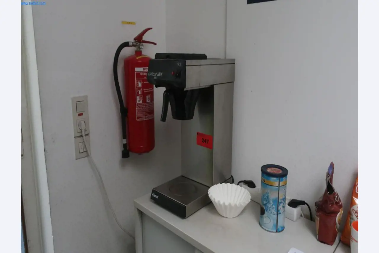 Máquinas y equipos técnicos en el ámbito del moldeo por inyección de plásticos (1600 - 23000 kN)-1