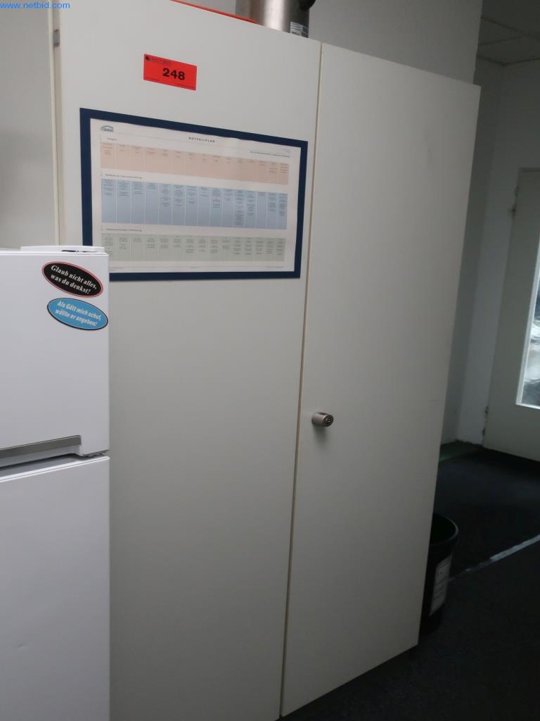 Máquinas y equipos técnicos en el ámbito del moldeo por inyección de plásticos (1600 - 23000 kN)-2