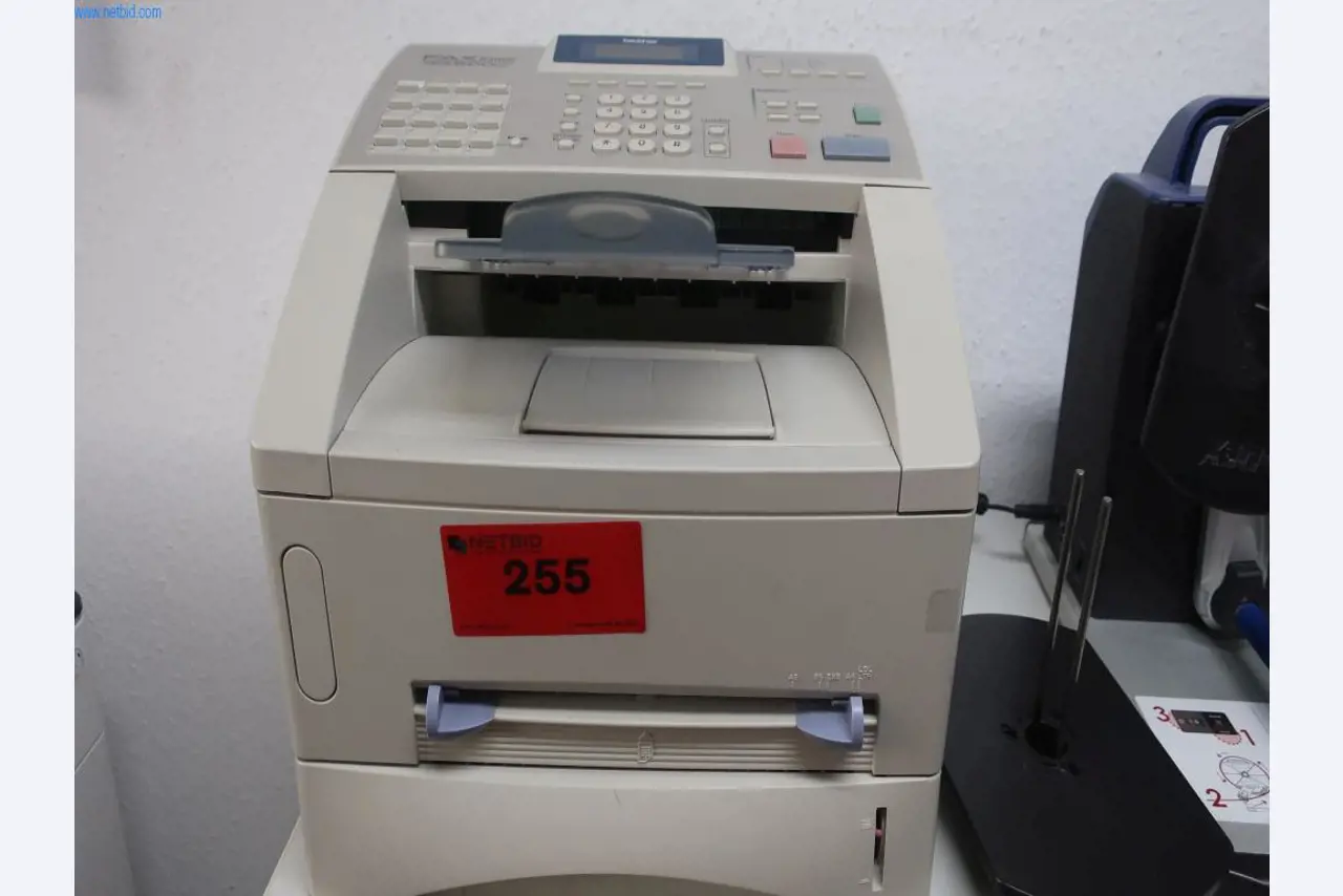 Máquinas y equipos técnicos en el ámbito del moldeo por inyección de plásticos (1600 - 23000 kN)-1