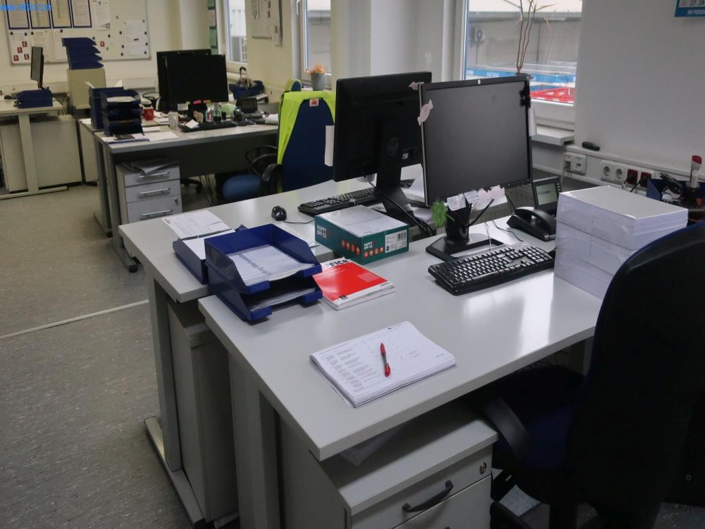 Maschinen und technische Anlagen aus dem Bereich Kunststoffspritzguss (1600 - 23000 kN)-1