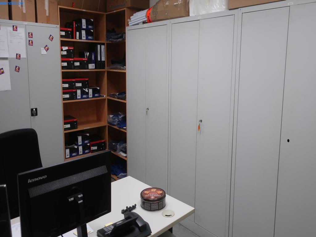 Maschinen und technische Anlagen aus dem Bereich Kunststoffspritzguss (1600 - 23000 kN)-2