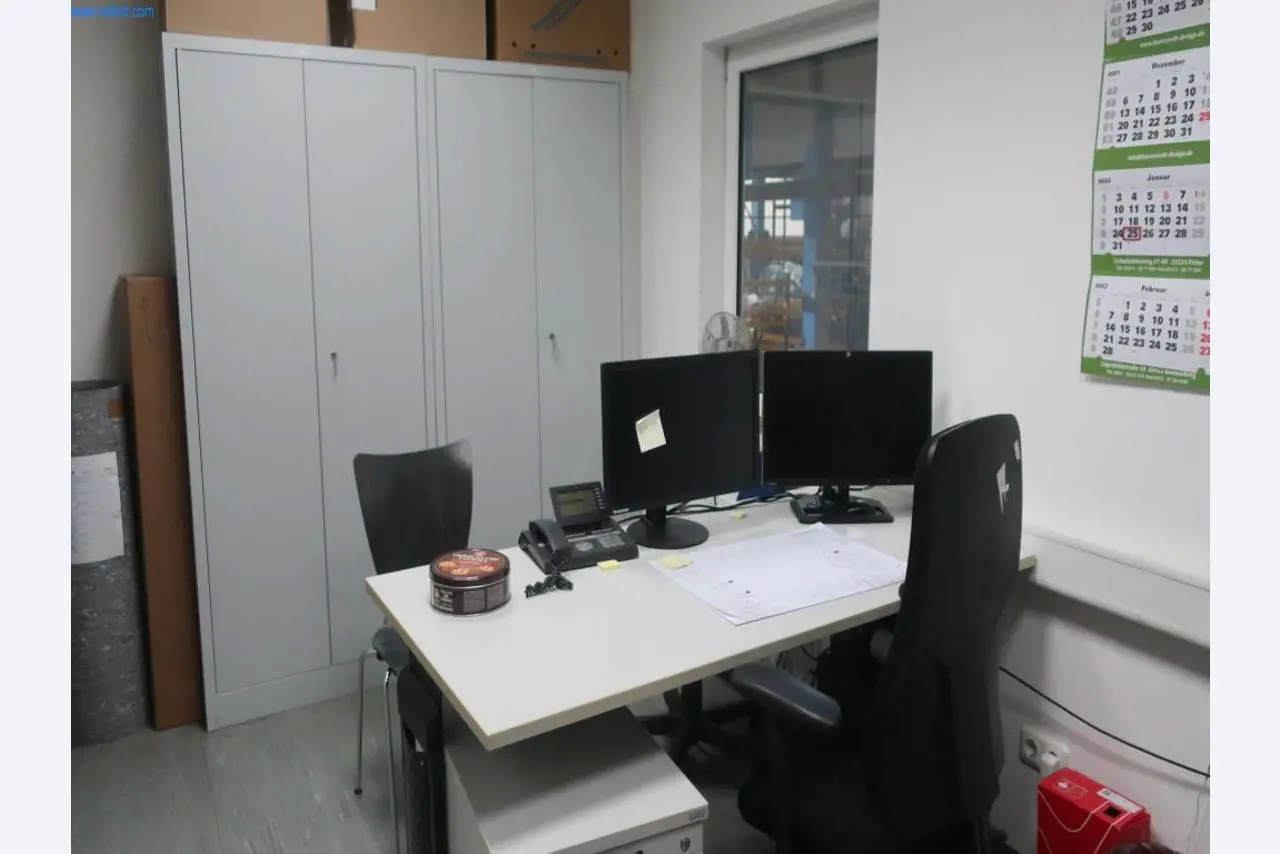 Máquinas y equipos técnicos en el ámbito del moldeo por inyección de plásticos (1600 - 23000 kN)-3