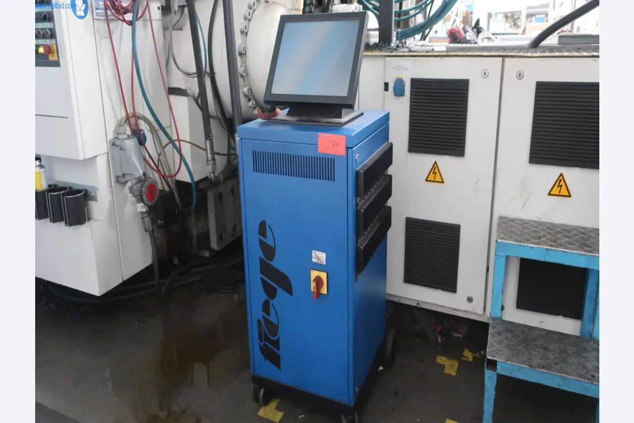 Máquinas y equipos técnicos en el ámbito del moldeo por inyección de plásticos (1600 - 23000 kN)-5