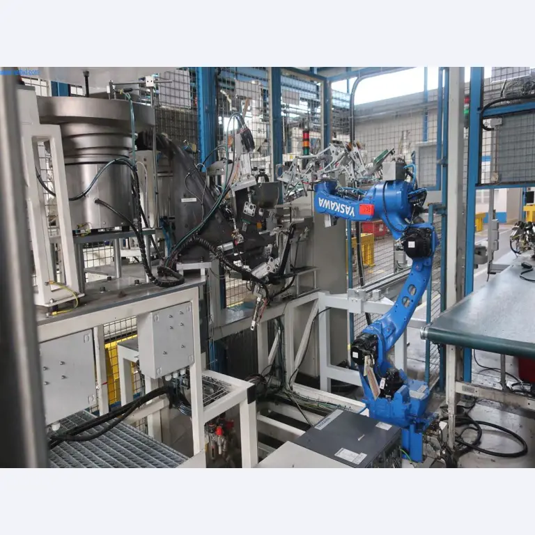 Machines et installations techniques du secteur de l'injection plastique (1600 - 23000 kN)-6