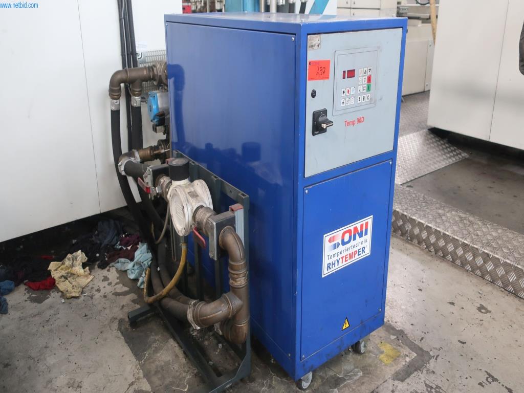 Máquinas y equipos técnicos en el ámbito del moldeo por inyección de plásticos (1600 - 23000 kN)-3