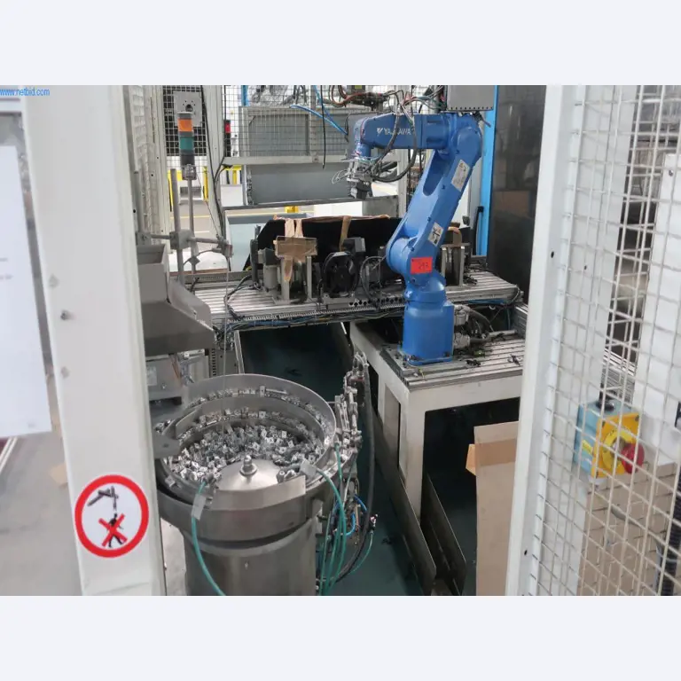 Máquinas y equipos técnicos en el ámbito del moldeo por inyección de plásticos (1600 - 23000 kN)-5