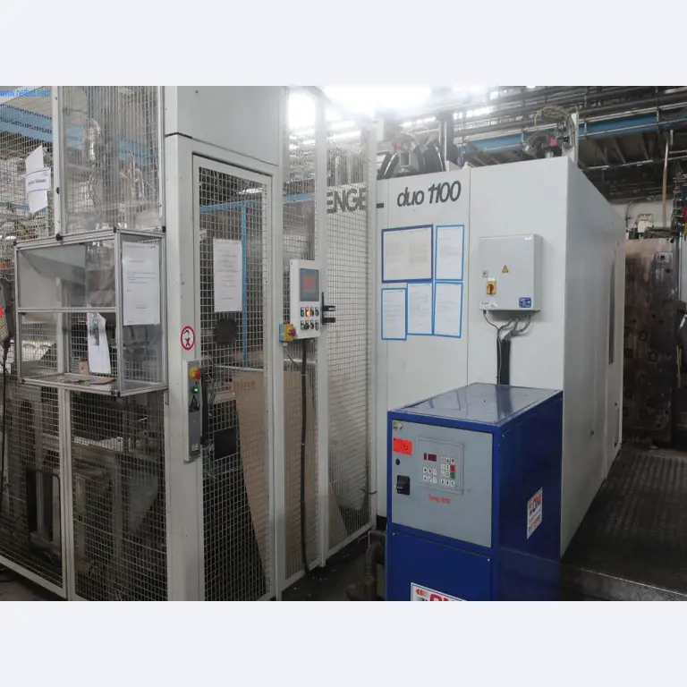 Máquinas y equipos técnicos en el ámbito del moldeo por inyección de plásticos (1600 - 23000 kN)-6