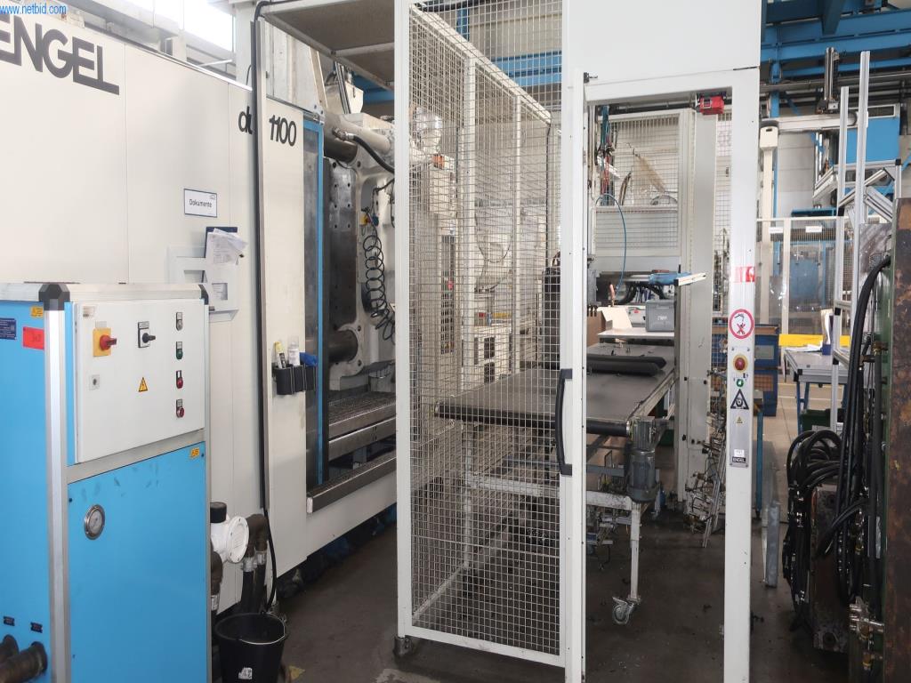 Stroji in tehnična oprema na področju brizganja plastike (1600 - 23000 kN)-5