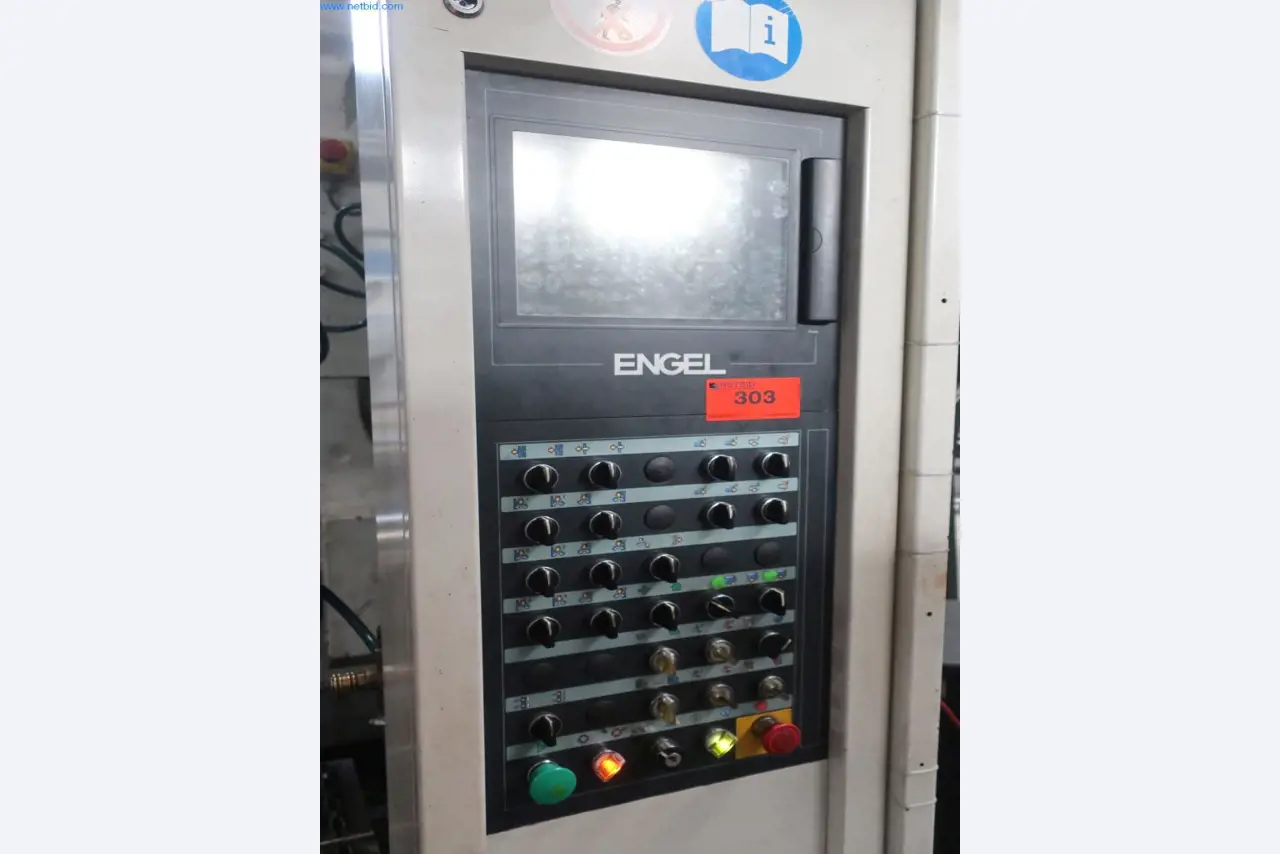 Stroji in tehnična oprema na področju brizganja plastike (1600 - 23000 kN)-7