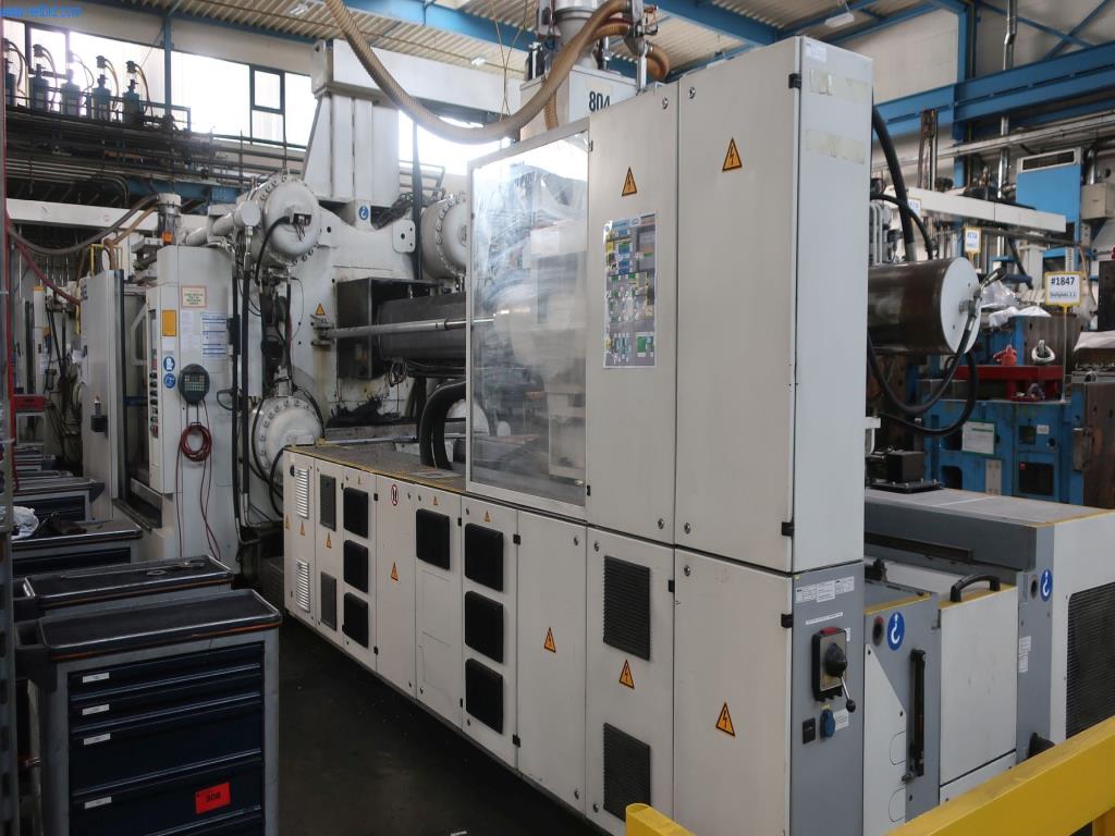 Máquinas y equipos técnicos en el ámbito del moldeo por inyección de plásticos (1600 - 23000 kN)-1