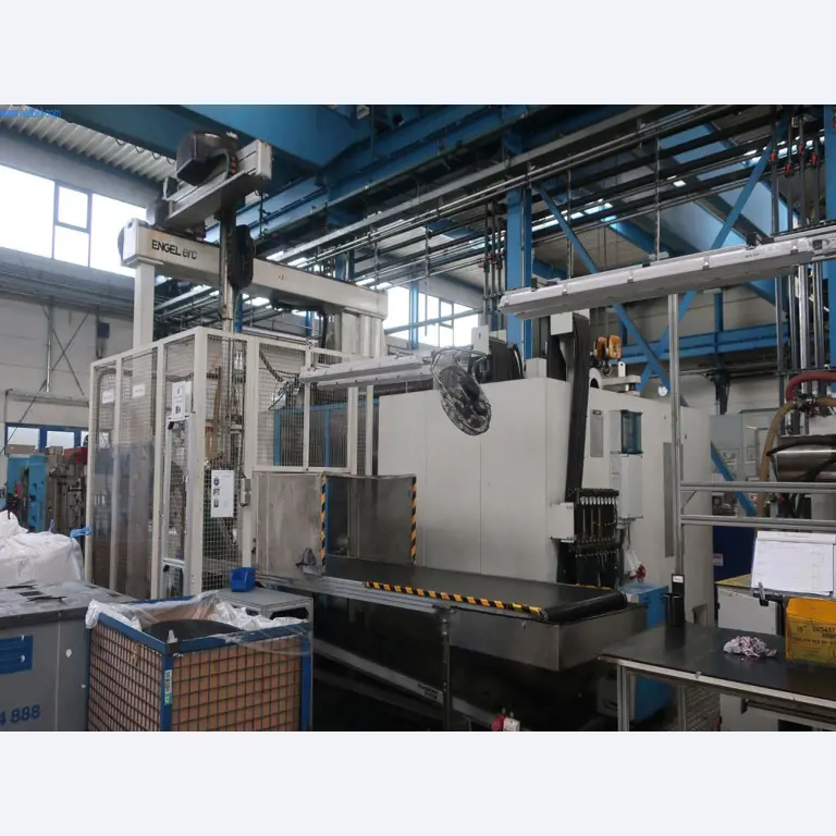 Máquinas y equipos técnicos en el ámbito del moldeo por inyección de plásticos (1600 - 23000 kN)-4