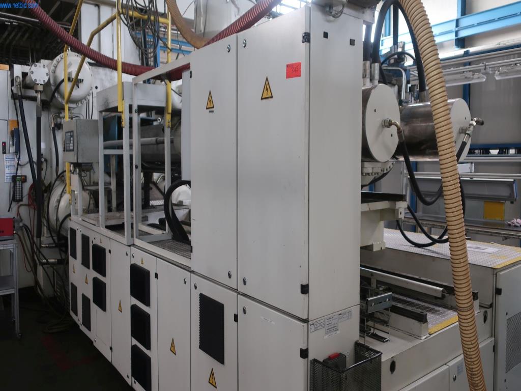 Maszyny i urządzenia techniczne w dziedzinie formowania wtryskowego tworzyw sztucznych (1600 - 23000 kN)-4