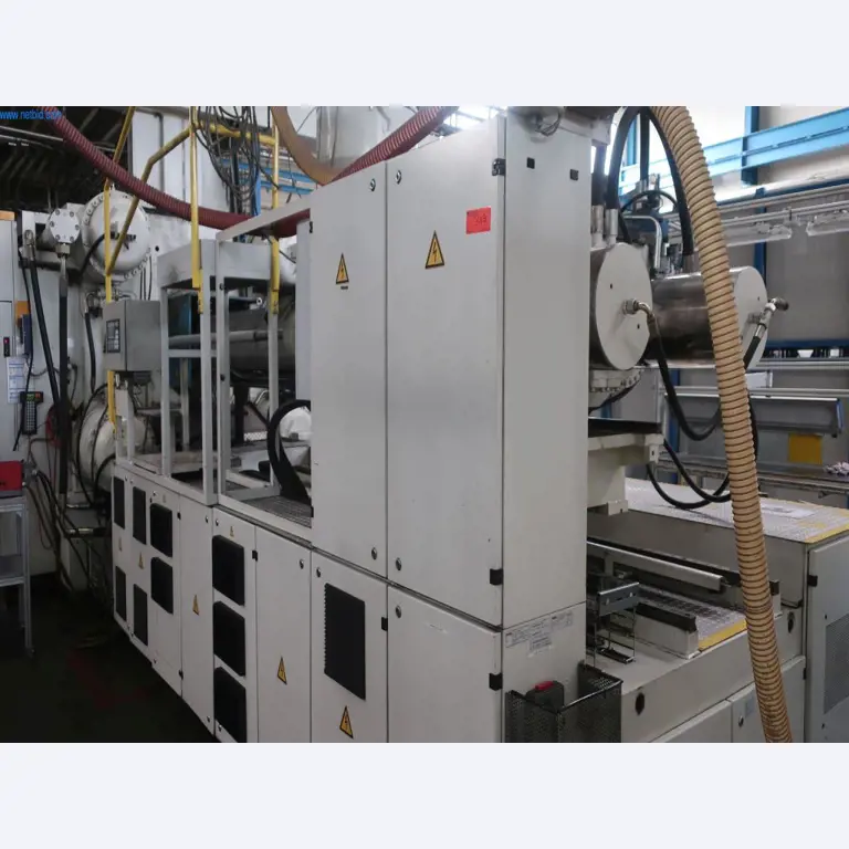 Machines en technische uitrusting op het gebied van kunststof spuitgieten (1600 - 23000 kN)-4