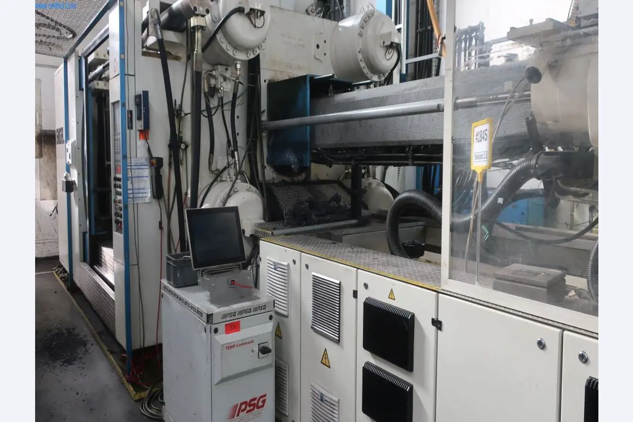 Machines en technische uitrusting op het gebied van kunststof spuitgieten (1600 - 23000 kN)-1