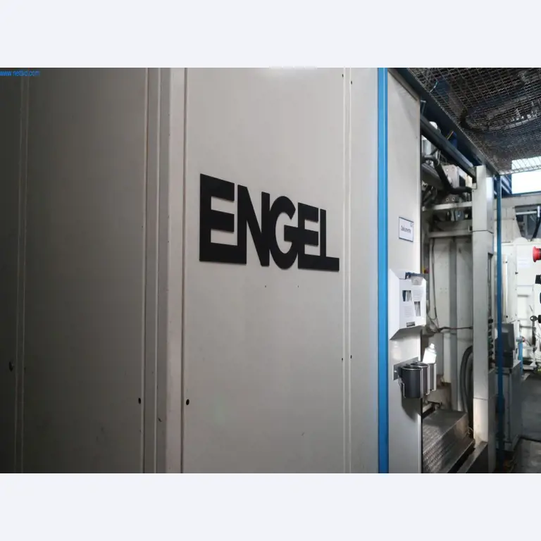 Machines en technische uitrusting op het gebied van kunststof spuitgieten (1600 - 23000 kN)-2